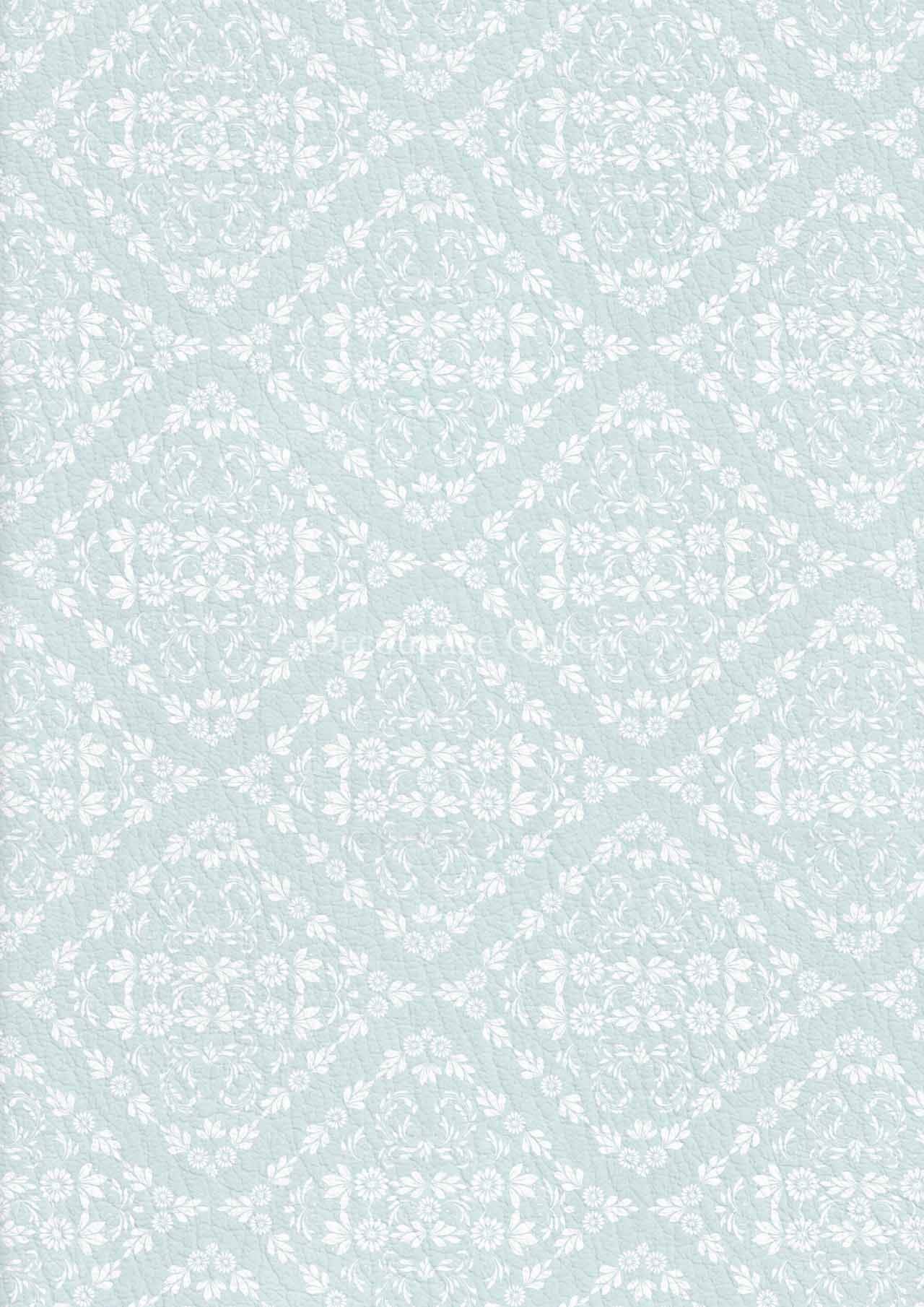 Decoupage Queen Paper Quilted Background #0432